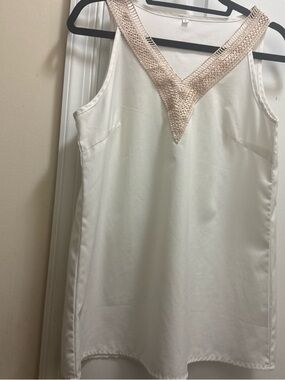 White Sleeveless V-Neck Tank with Blush Crochet Trim